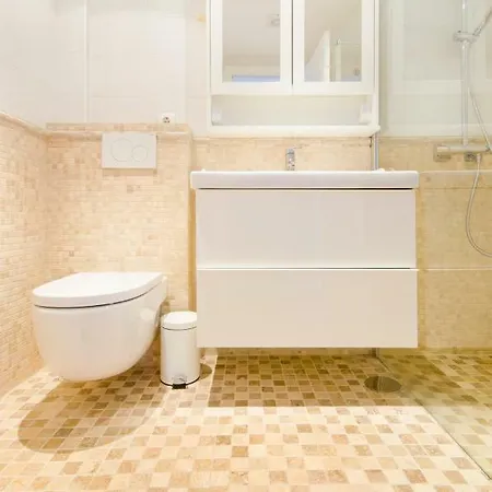 別荘 Modern Duplex With Heated Pool & 360° Sea Views